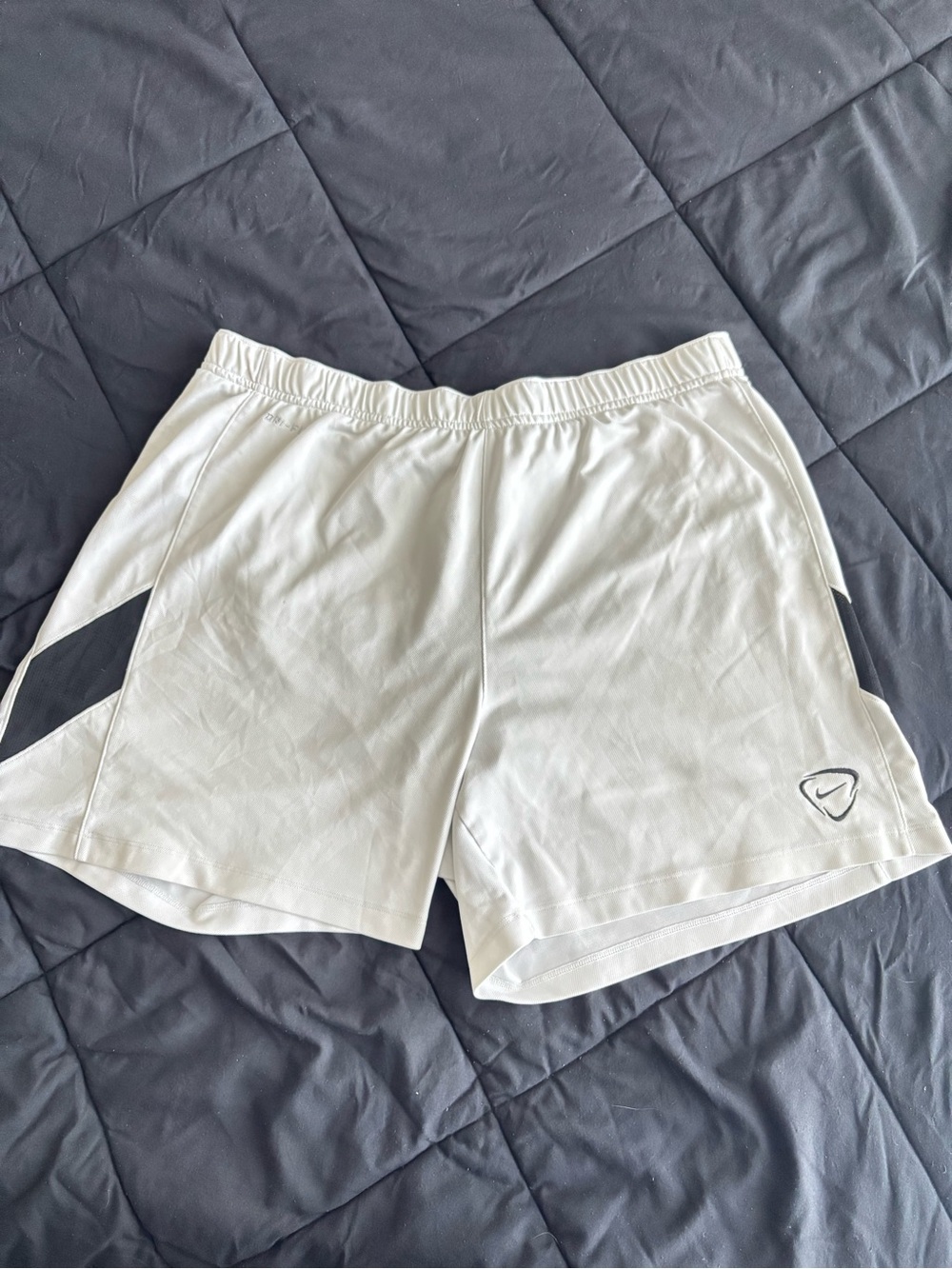 Nike Vintage y2k White Dri-Fit Performance Soccer Shorts | Men’s XL